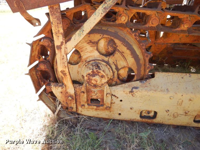 image for item DK0371 1942 Oliver HG42  crawler tractor