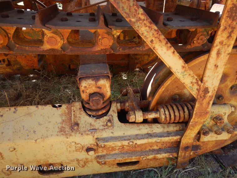 image for item DK0371 1942 Oliver HG42  crawler tractor