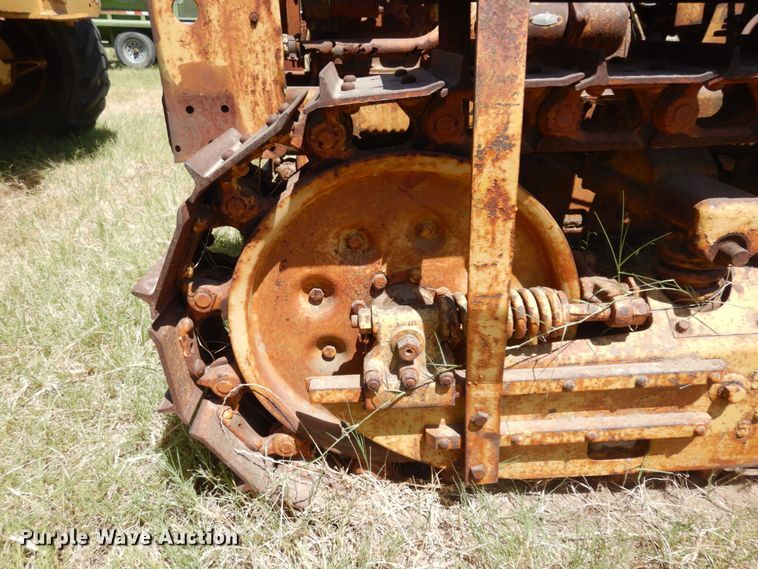image for item DK0371 1942 Oliver HG42  crawler tractor