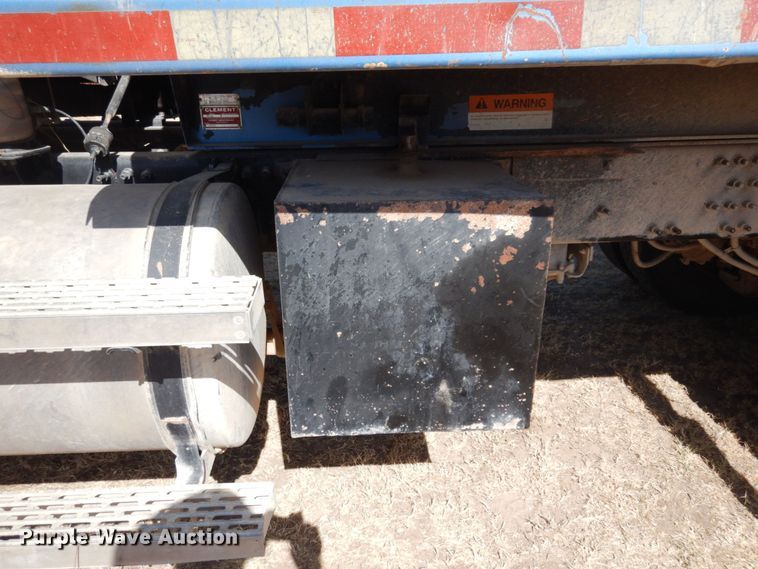 image for item DK0383 2007 Mack CHN613  dump truck