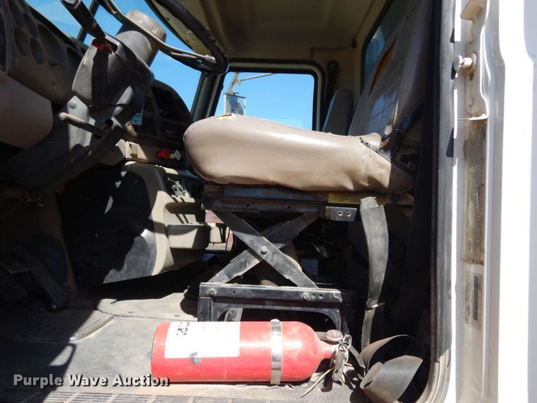 image for item DK0383 2007 Mack CHN613  dump truck