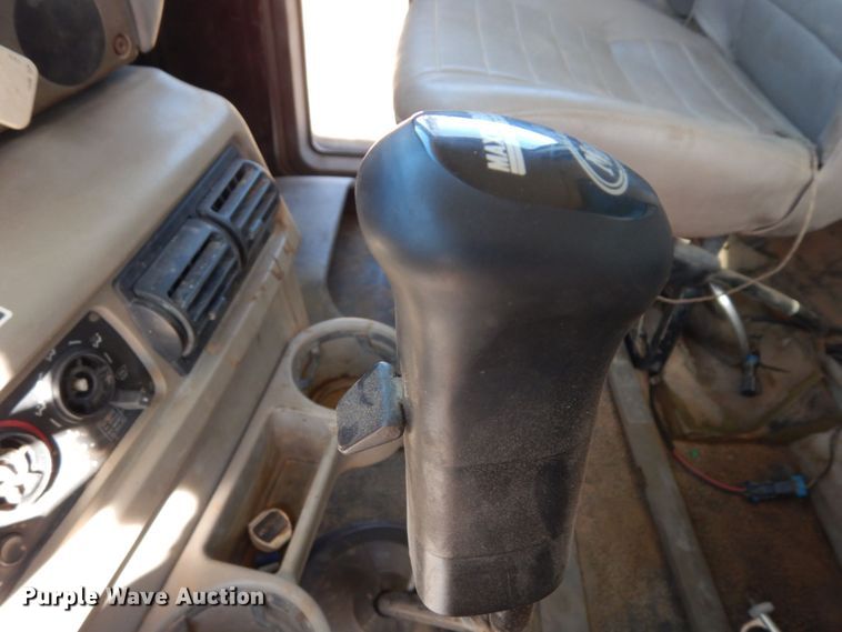 image for item DK0383 2007 Mack CHN613  dump truck