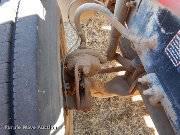 image for item DK0383 2007 Mack CHN613  dump truck