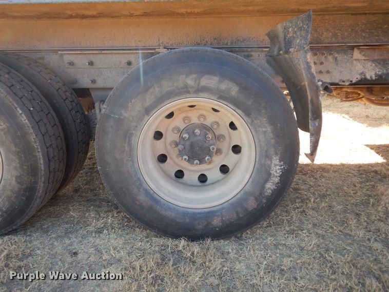 image for item DK0383 2007 Mack CHN613  dump truck