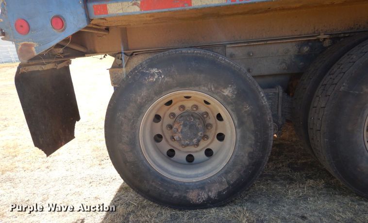 image for item DK0383 2007 Mack CHN613  dump truck