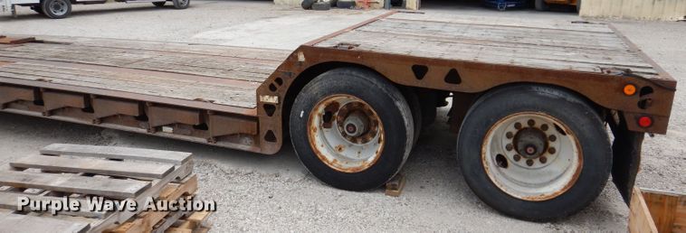 image for item DK2020 2003 Trail King TK60MG-482  lowboy equipment trailer
