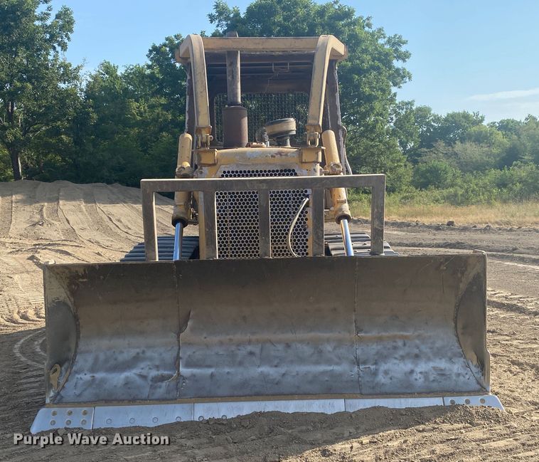 image for item DK6270 1980 Caterpillar D6D  dozer