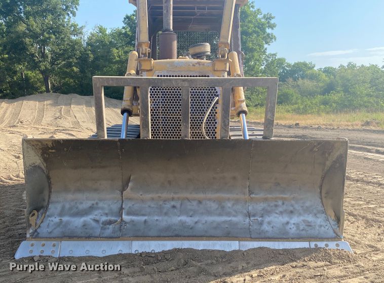 image for item DK6270 1980 Caterpillar D6D  dozer