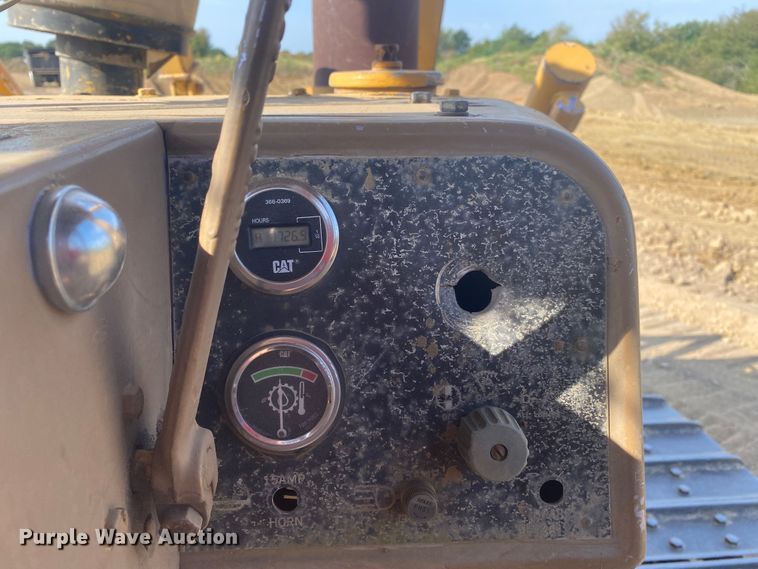 image for item DK6270 1980 Caterpillar D6D  dozer