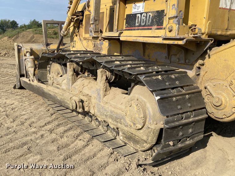 image for item DK6270 1980 Caterpillar D6D  dozer