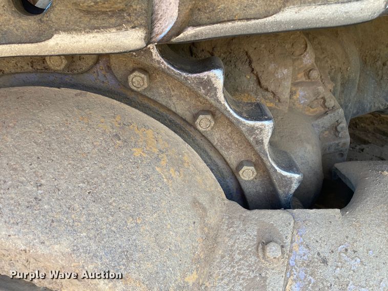 image for item DK6270 1980 Caterpillar D6D  dozer