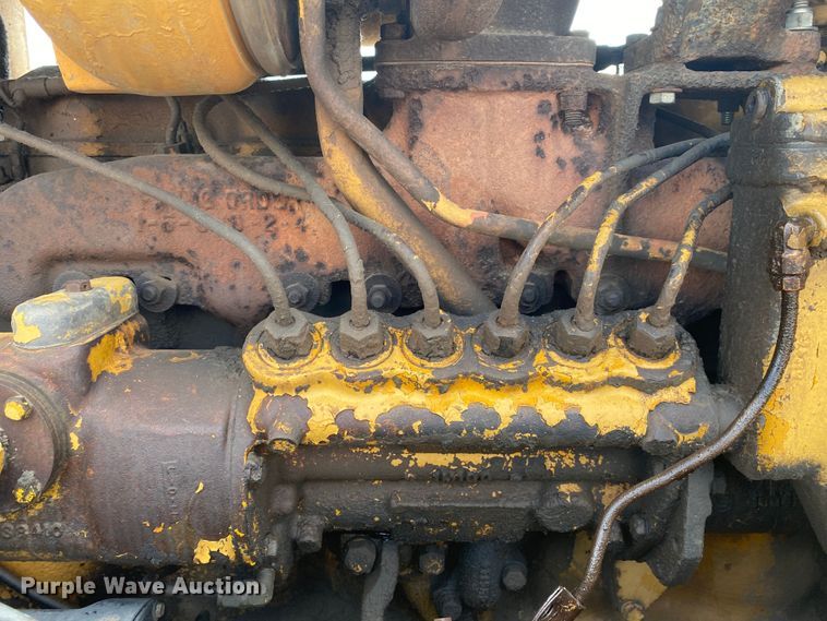 image for item DK6282 1967 Caterpillar D6C  dozer
