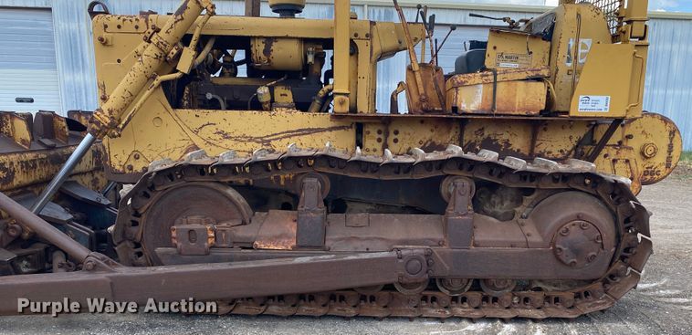 image for item DK6282 1967 Caterpillar D6C  dozer