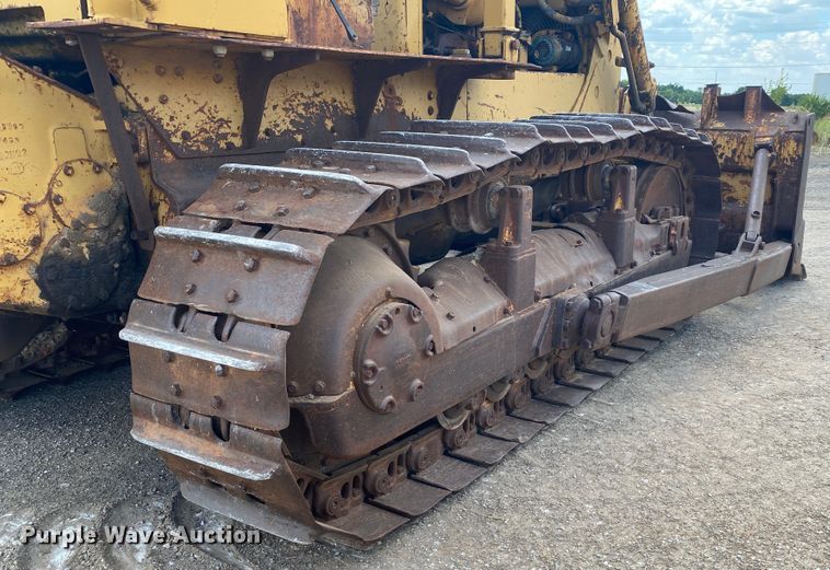 image for item DK6282 1967 Caterpillar D6C  dozer
