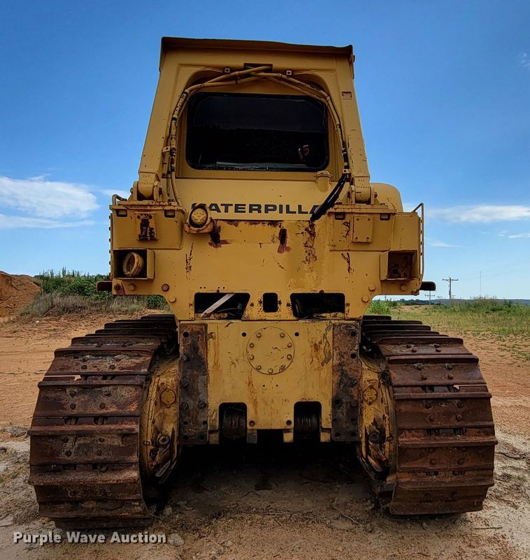 image for item DK6283 1974 Caterpillar D8K  dozer
