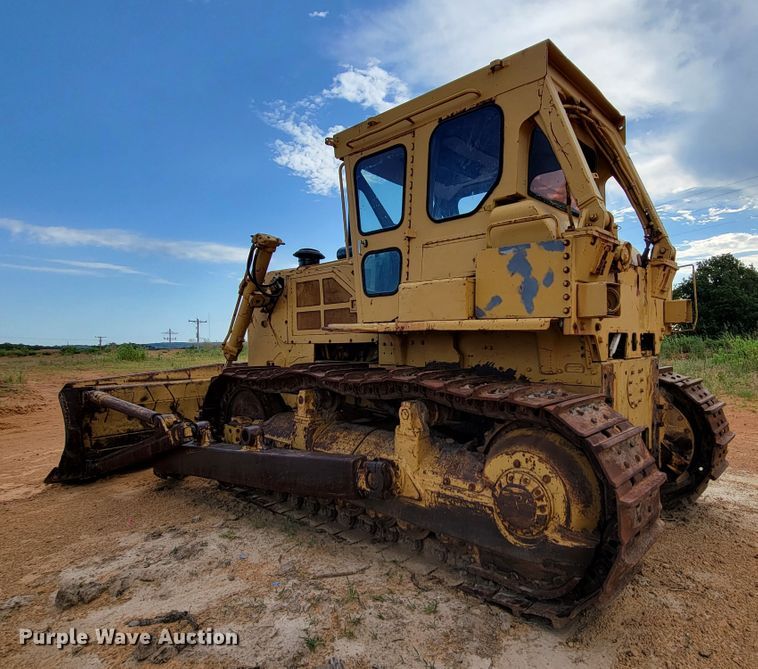 image for item DK6283 1974 Caterpillar D8K  dozer
