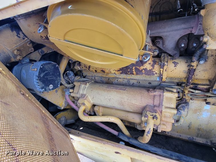 image for item DK6283 1974 Caterpillar D8K  dozer
