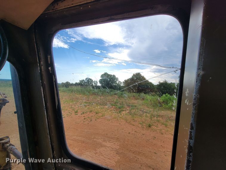 image for item DK6283 1974 Caterpillar D8K  dozer