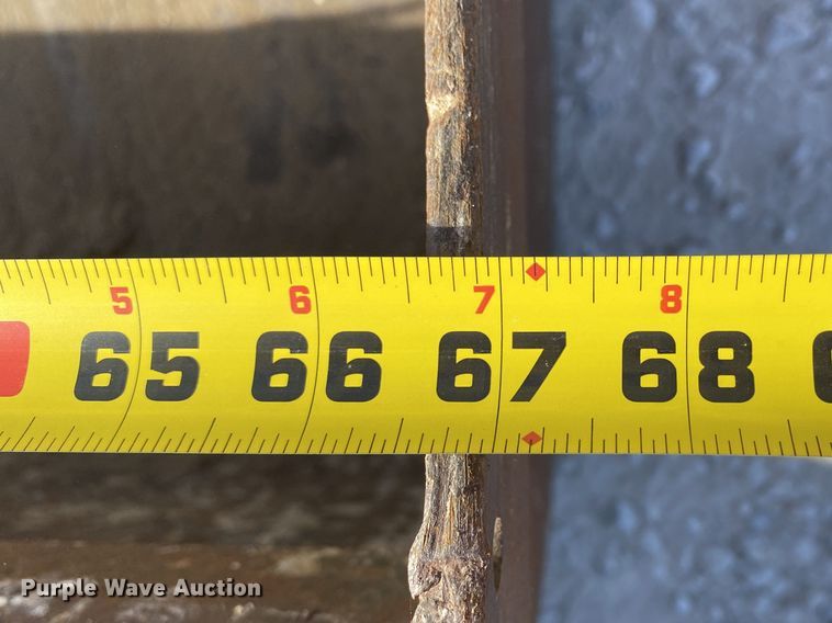 image for item DK6285 2014 Bobcat S530  skid steer loader