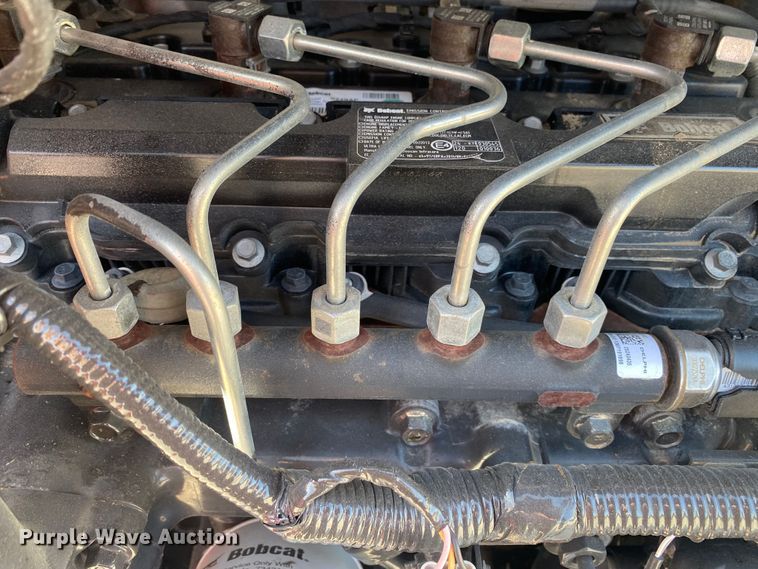 image for item DK6285 2014 Bobcat S530  skid steer loader