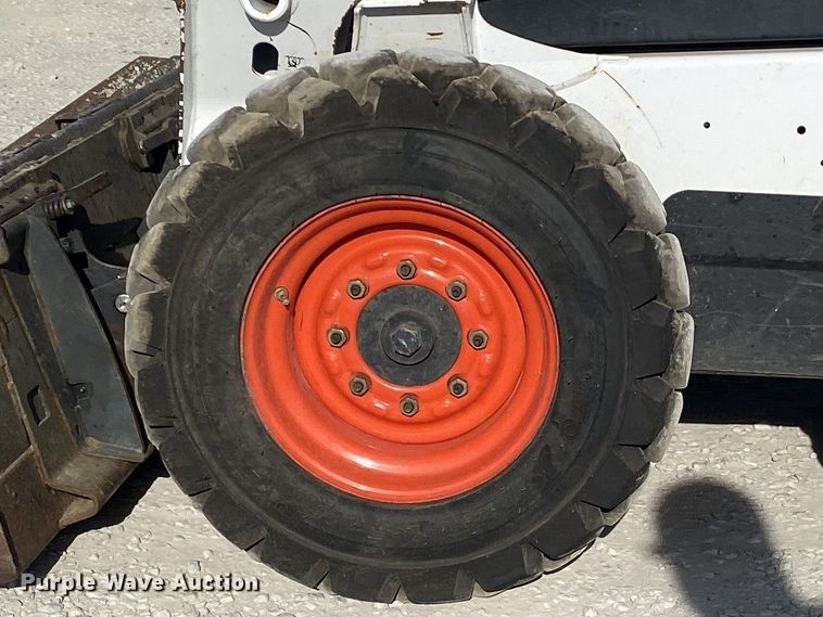 image for item DK6285 2014 Bobcat S530  skid steer loader