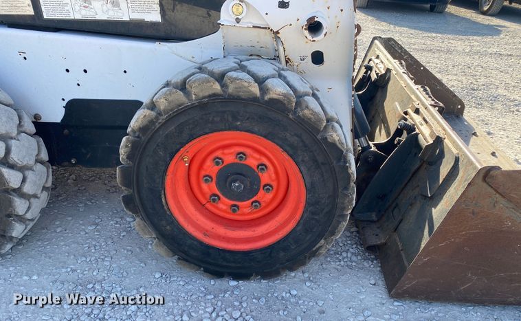 image for item DK6285 2014 Bobcat S530  skid steer loader