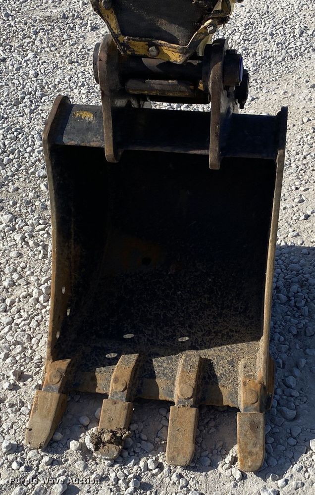 image for item DK6287 2016 Yanmar VI035-6A  mini excavator