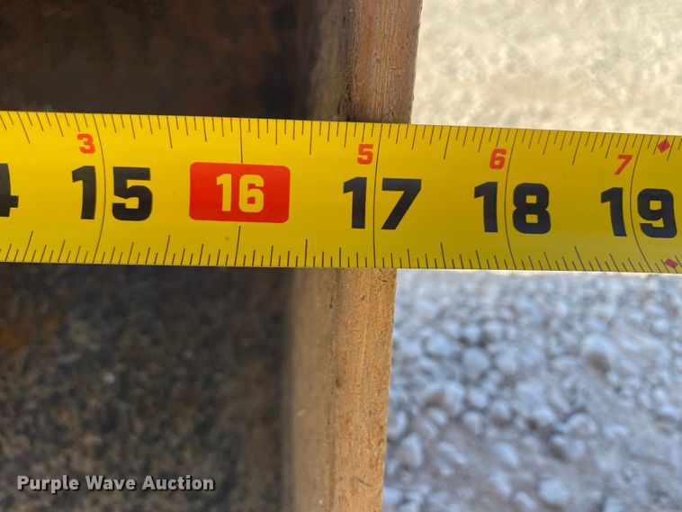 image for item DK6287 2016 Yanmar VI035-6A  mini excavator