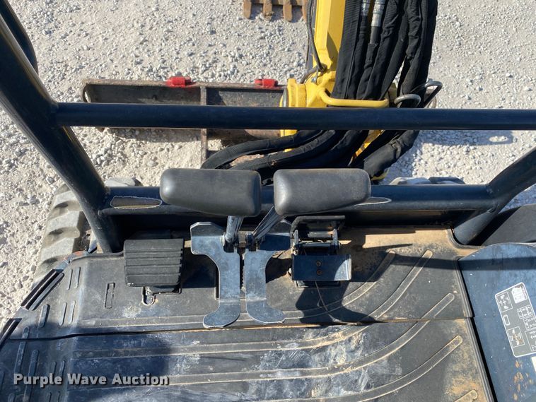 image for item DK6287 2016 Yanmar VI035-6A  mini excavator