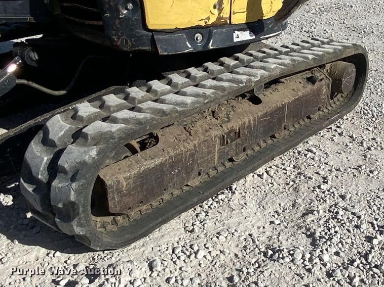 image for item DK6287 2016 Yanmar VI035-6A  mini excavator