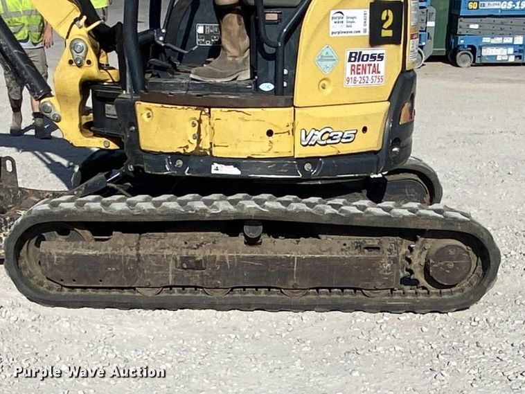 image for item DK6287 2016 Yanmar VI035-6A  mini excavator