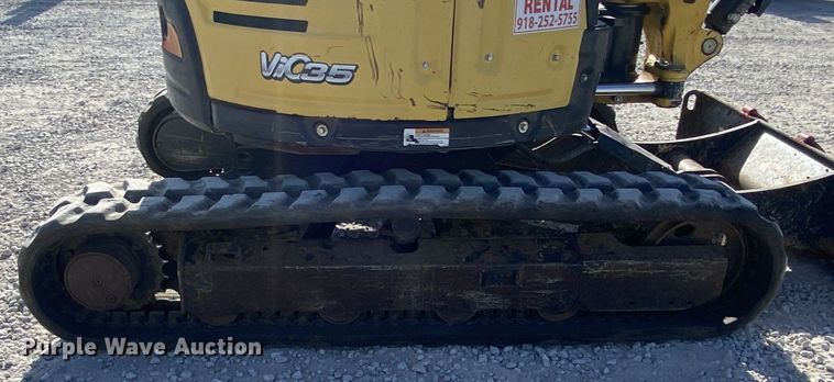 image for item DK6287 2016 Yanmar VI035-6A  mini excavator