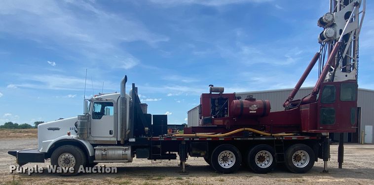 image for item DK6320 2008 Kenworth T800  drilling rig truck