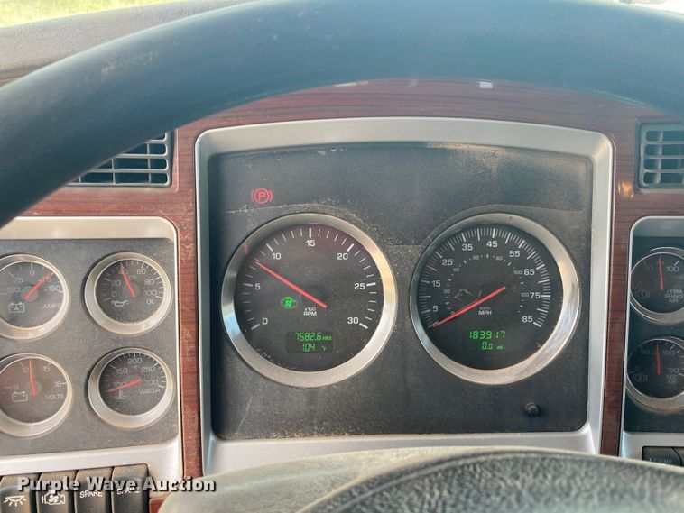 image for item DK6320 2008 Kenworth T800  drilling rig truck