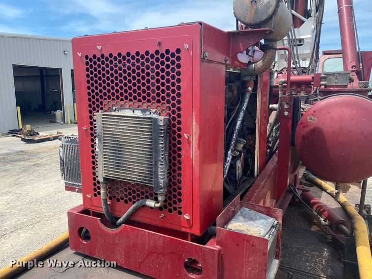 image for item DK6320 2008 Kenworth T800  drilling rig truck