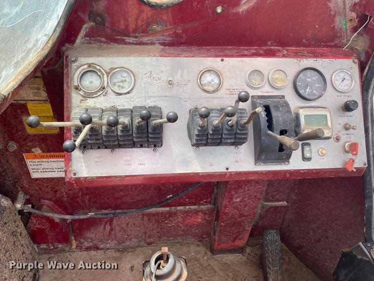 image for item DK6320 2008 Kenworth T800  drilling rig truck