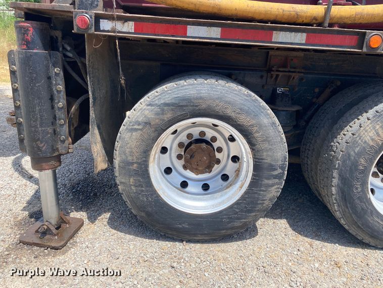 image for item DK6320 2008 Kenworth T800  drilling rig truck