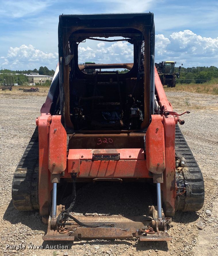 image for item DK6334 Kubota SVL90  tracked skid steer loader