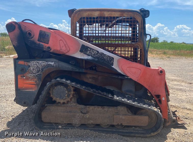 image for item DK6334 Kubota SVL90  tracked skid steer loader