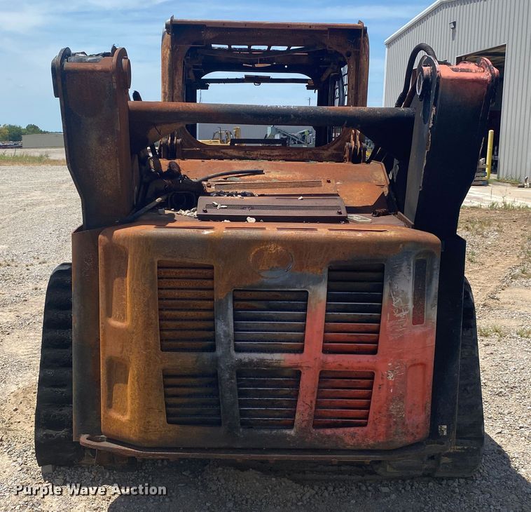 image for item DK6334 Kubota SVL90  tracked skid steer loader