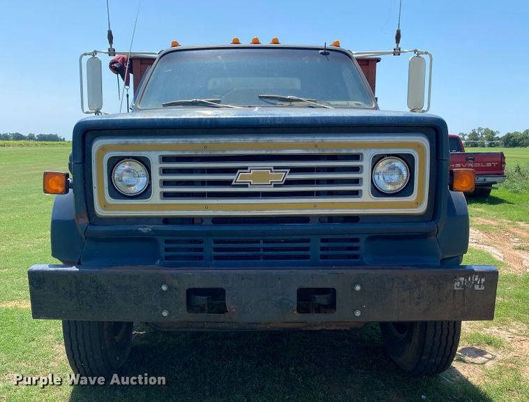image for item DK6359 1988 Chevrolet C70  grain truck
