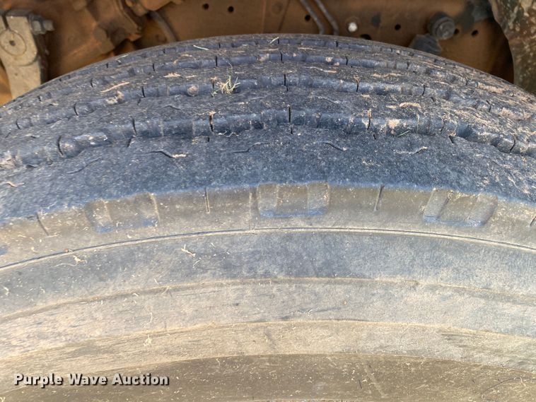 image for item DK6359 1988 Chevrolet C70  grain truck