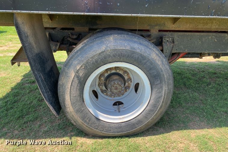 image for item DK6359 1988 Chevrolet C70  grain truck