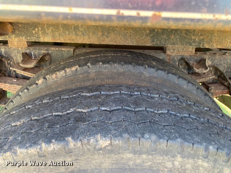 image for item DK6359 1988 Chevrolet C70  grain truck