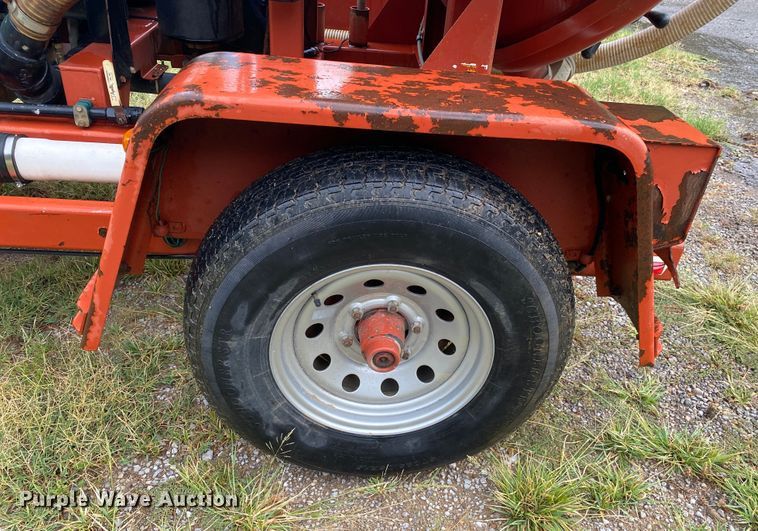 image for item DK6360 2012 Ditch Witch FX20  vacuum excavator