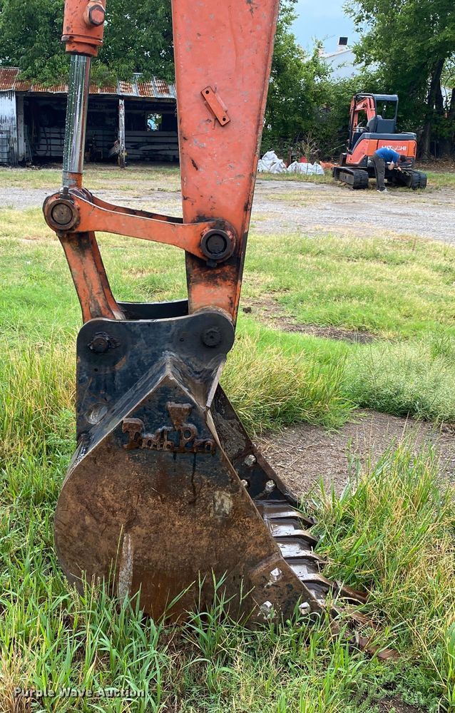 image for item DK6361 2012 Hitachi ZX85USB-3  mini excavator