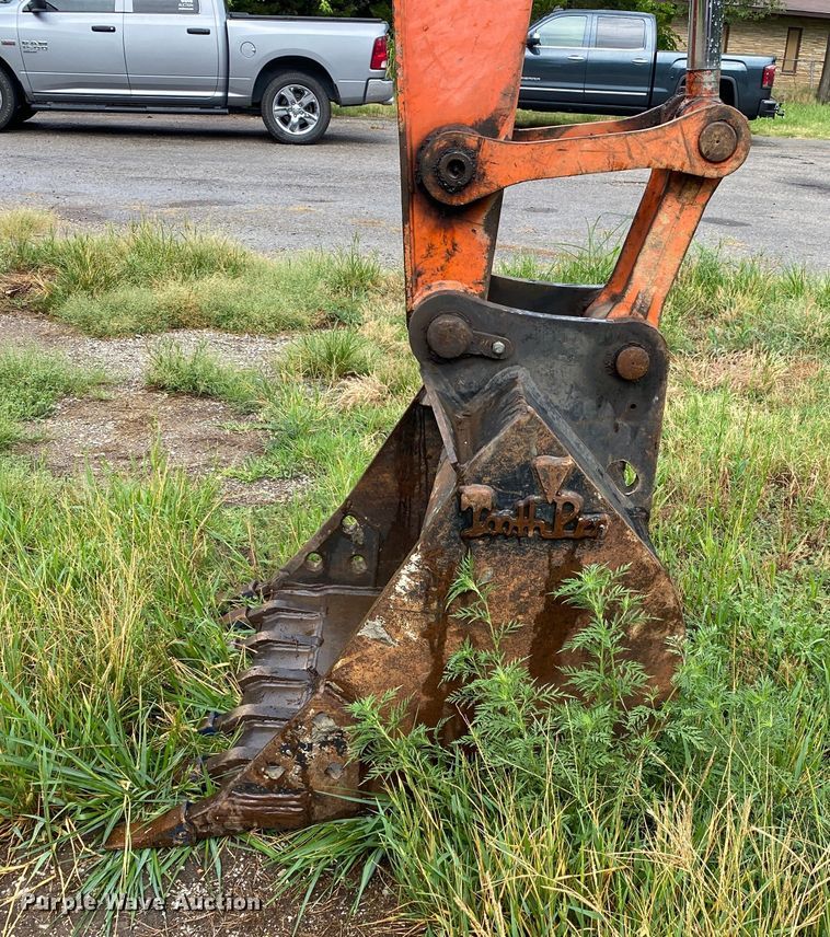 image for item DK6361 2012 Hitachi ZX85USB-3  mini excavator