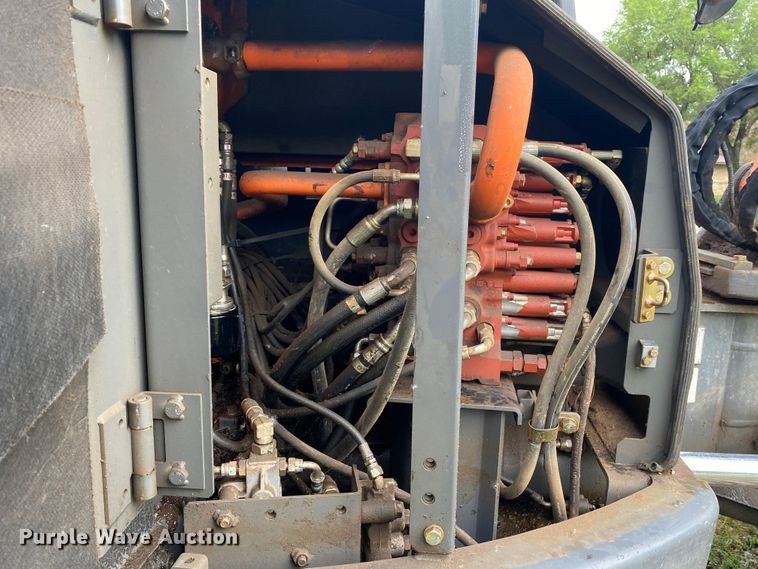 image for item DK6361 2012 Hitachi ZX85USB-3  mini excavator