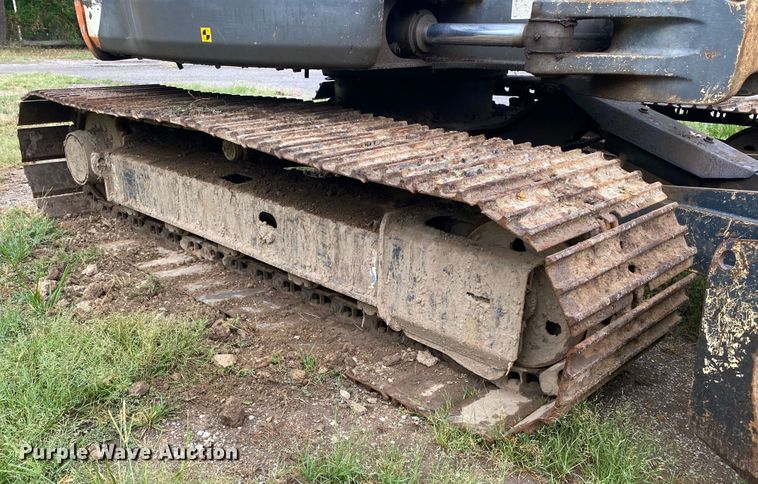 image for item DK6361 2012 Hitachi ZX85USB-3  mini excavator