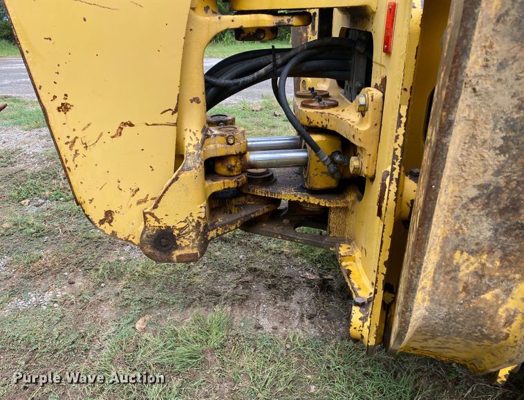 image for item DK6363 2003 Komatsu WB140  backhoe